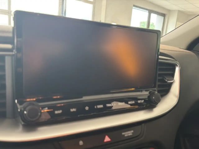 Kia Ceed / cee'd