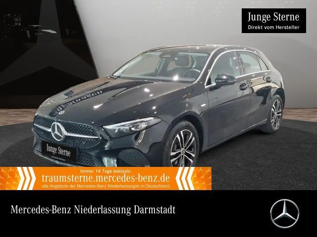 Mercedes-Benz A 250 e PROGRESSIVE+AHK+MULTIBEAM+KAMERA+8G 2025 Hybride / Benzine