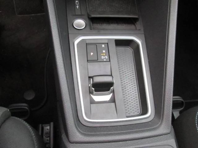 Ford Grand Tourneo