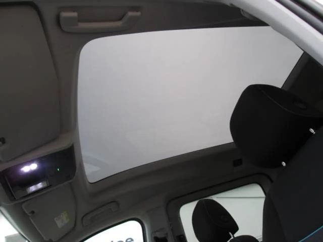 Ford Grand Tourneo