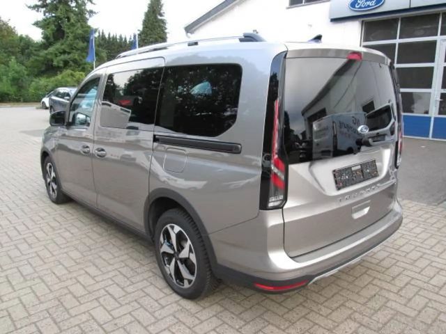 Ford Grand Tourneo
