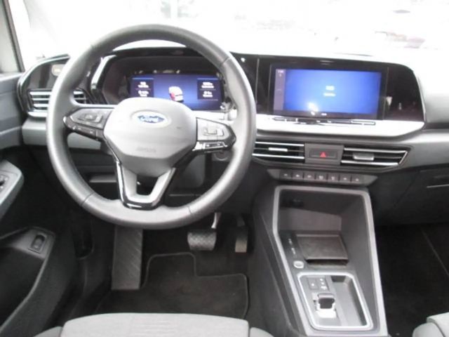 Ford Grand Tourneo