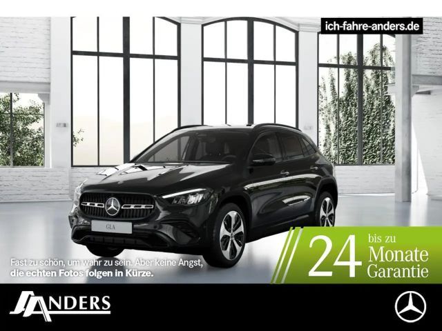 Mercedes-Benz GLA 200 +Progressive+SHZ+AHK+Night+SpurW+W-Paket 2025 Benzine