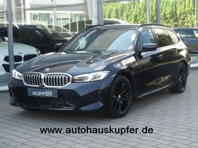 BMW 320 i Tour M Sportp. AHK°ACC°-HIFI°AdLED°M18Z. 2024 Benzine