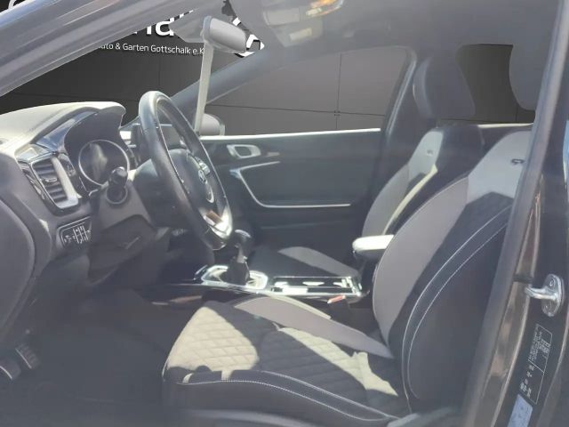 Kia Ceed / cee'd
