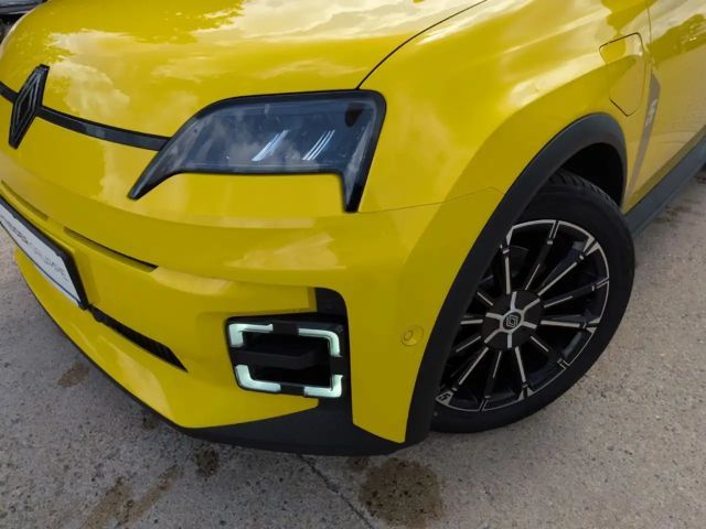 Renault R 5