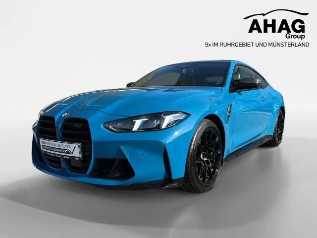 BMW M4 Competition M-Racetrack Paket | Driving Assistant 2025 Benzine