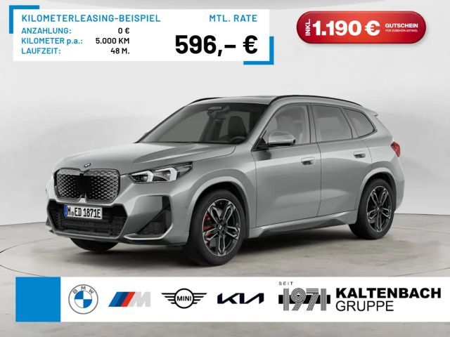 BMW X1 xDrive30 M-Sport Pro PANO AHK HUD 360° LED 2025 Elektrisch