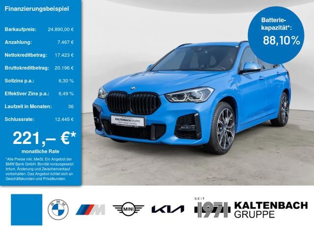 BMW X1 xDrive25e M-Sport FACEL. PANO AHK HUD LED 2022 Hybride / Benzine