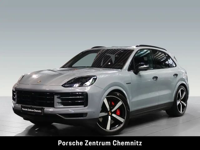 Porsche Cayenne S E-Hybrid Sitzbelüft.;Sportabgas;Head-Up;BOSE 2024 Hybride / Benzine