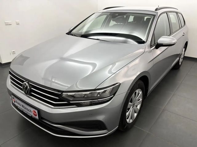 Volkswagen Passat Variant 1.5 TSI Business ACC+Navi+LED+SHZ+RFK 2023 Benzine