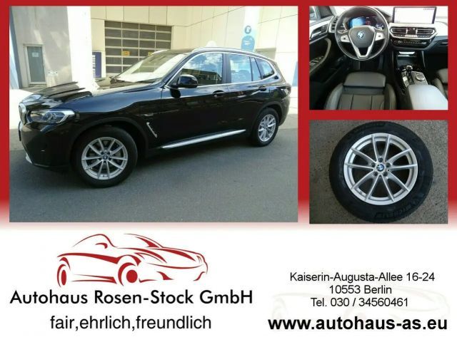 BMW X3 30e xDrive SAG,Mod.2023,AHK,Leder,ACC 2022 Hybride / Benzine