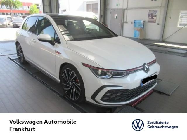Volkswagen Golf GTI Golf VIII 2.0 TSI DSG GTI Navi Panoramadach Stan 2021 Benzine