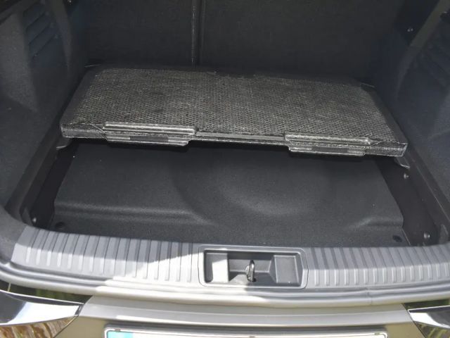 Mitsubishi Grandis