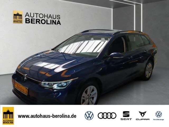 Volkswagen Golf Variant Golf VIII Variant 1.0 eTSI Life DSG *StdHz*LED+* 2024 Benzine