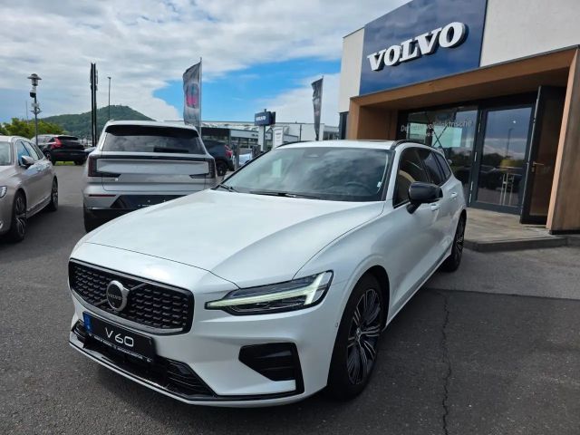 Volvo V60 B4 Plus Dark 2025 Benzine