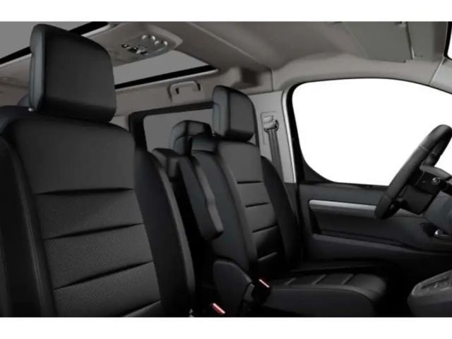 Peugeot Traveller