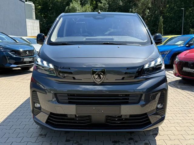 Peugeot Traveller