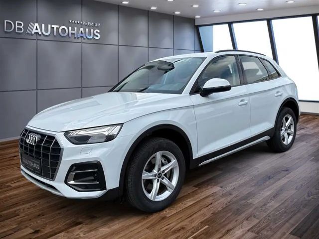 Audi Q5 advanced 45 2.0 TFSI quattro S-tronic 2024 Benzine