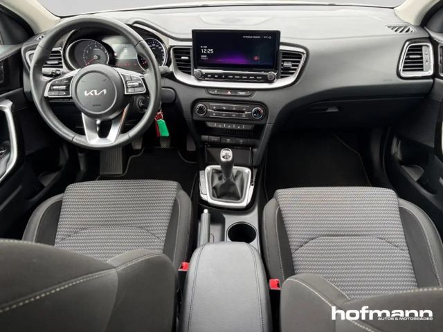 Kia Ceed / cee'd