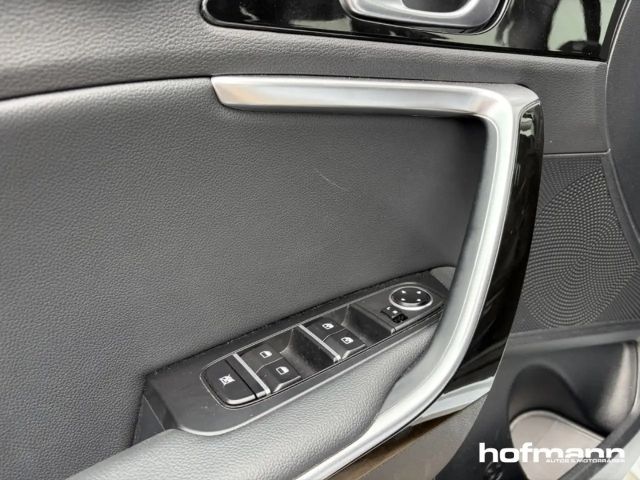 Kia Ceed / cee'd