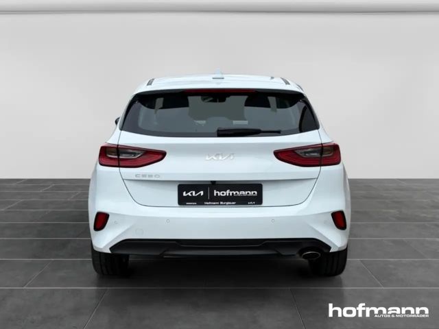 Kia Ceed / cee'd
