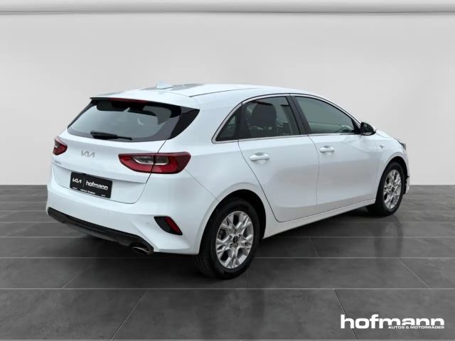 Kia Ceed / cee'd