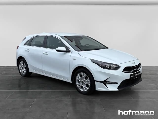 Kia Ceed / cee'd