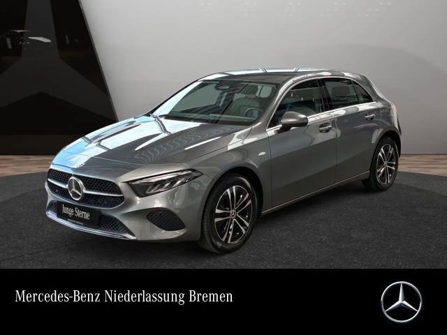 Mercedes-Benz A 250 e PROGRESSIVE+LED+KAMERA+8G 2025 Hybride / Benzine