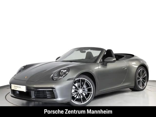 Porsche 992 Carrera Cabrio Sportabgas Sitzheizung 2023 Benzine