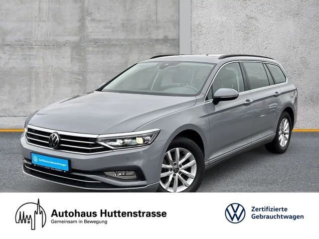 Volkswagen Passat Variant 2.0 TDI DSG Business MATRIX KAMERA 2022 Diesel