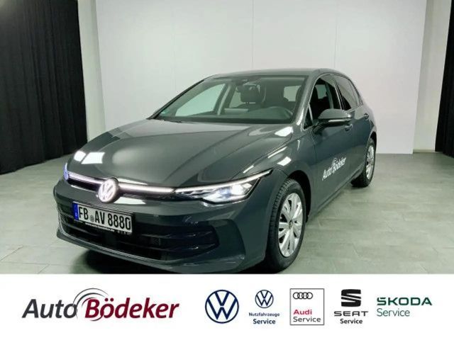 Volkswagen Golf VIII 1.5 TSI Life 6-Gang Bluetooth Navi LED 2024 Benzine