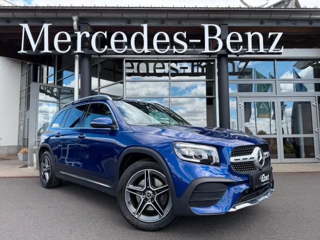 Mercedes-Benz GLB 200 AMG MBUX+AMBIENTE+R-Kamera+Carbon+ALARM 2023 Benzine