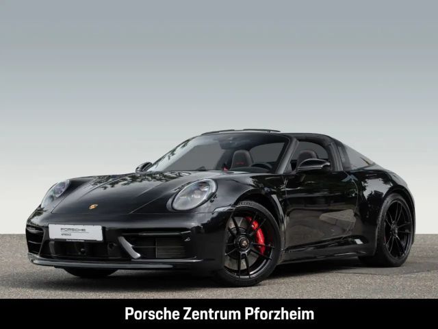 Porsche 992 911 Targa 4 GTS Nachtsicht HA-Lenkung BOSE 2023 Benzine