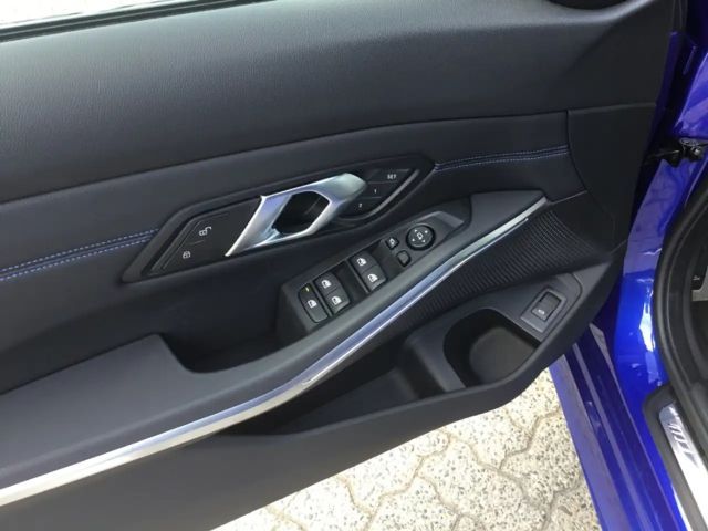 BMW 340