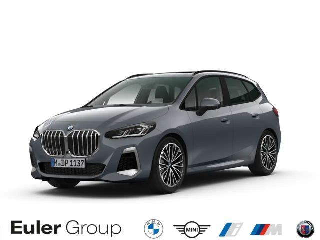 BMW 220 Active Tourer i Sportpaket HUD AD AHK-klappbar AHK 2026 Benzine