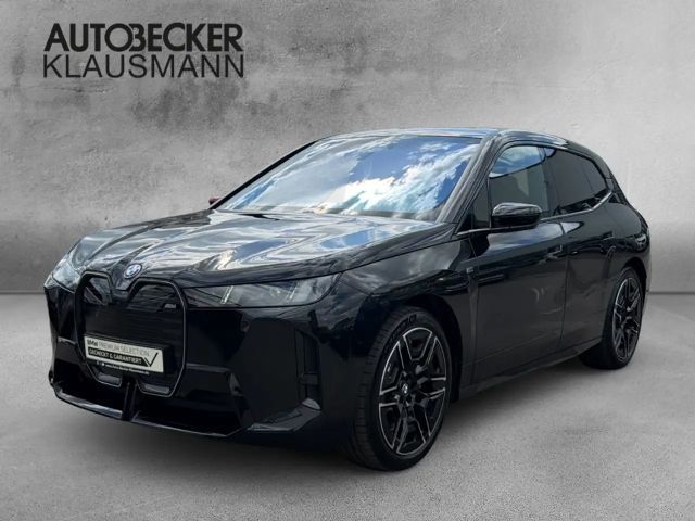 BMW iX M70 xDrive LM22''INTEGRAL LUFT PANO UPE: 145.048,0 2025 Elektrisch