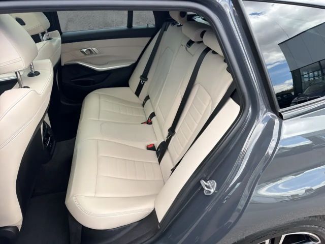BMW 340