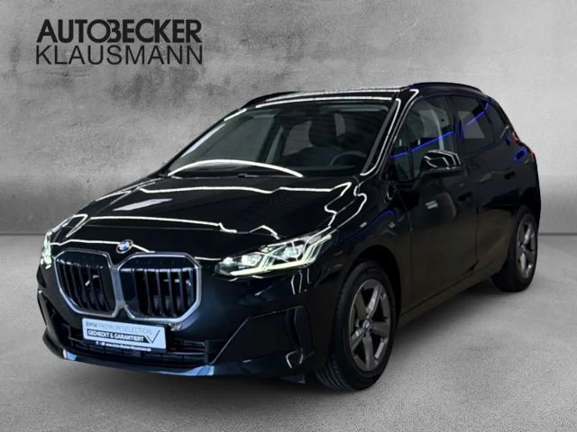 BMW 220 Active Tourer Automatik 17'' NAVI LED AHK PARKEN K 2025 Benzine