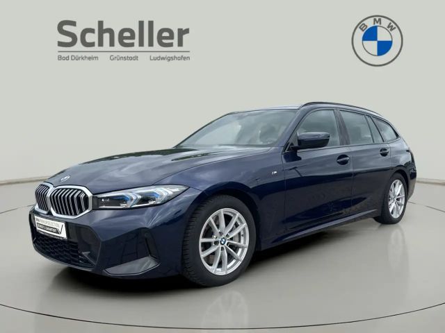 BMW 330 i Touring M Sportpaket LED Navi 2023 Benzine