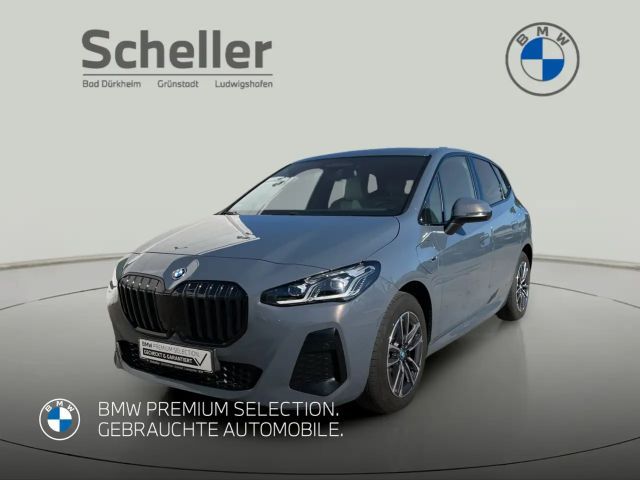 BMW 225 e xDrive M Sportpaket Head-Up LED RFK 2022 Hybride / Benzine
