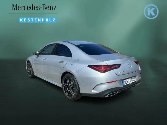 Mercedes-Benz CLA 200