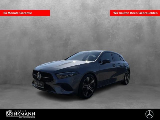Mercedes-Benz A 200 A 200 Progressive/Multibeam/AHK/Kamera/Night SHZ 2026 Benzine