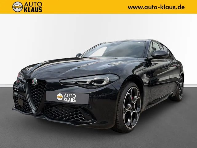 Alfa Romeo Giulia Competizione Q4 Assistenzpaket LED Navi 2023 Benzine