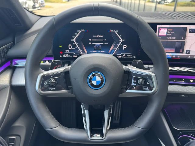 BMW 550