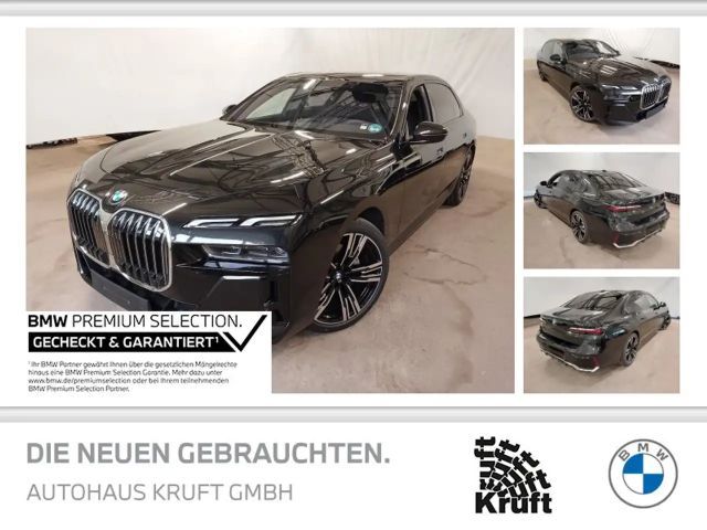 BMW 740 d xDrive M SPORT+PANO SKY+LM21+AHK+STANDHZ+ICONIC 2025 Diesel