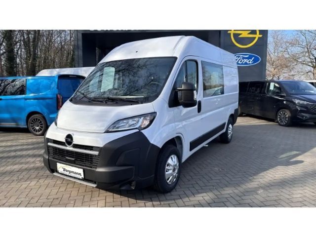 Opel Movano