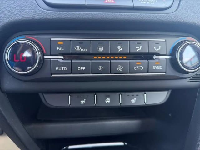 Kia Ceed / cee'd