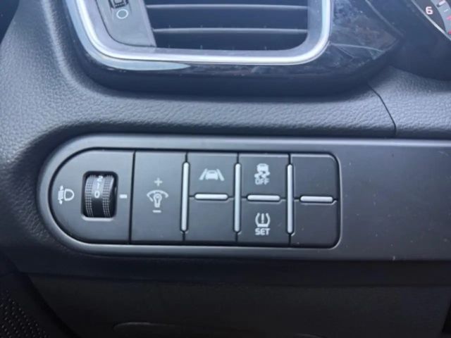 Kia Ceed / cee'd