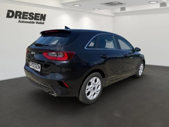 Kia Ceed / cee'd
